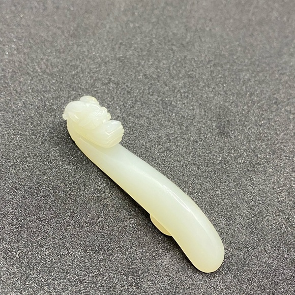 Hetian nephrite jade mutton fat dragon head buckle - Picture 8 of 16